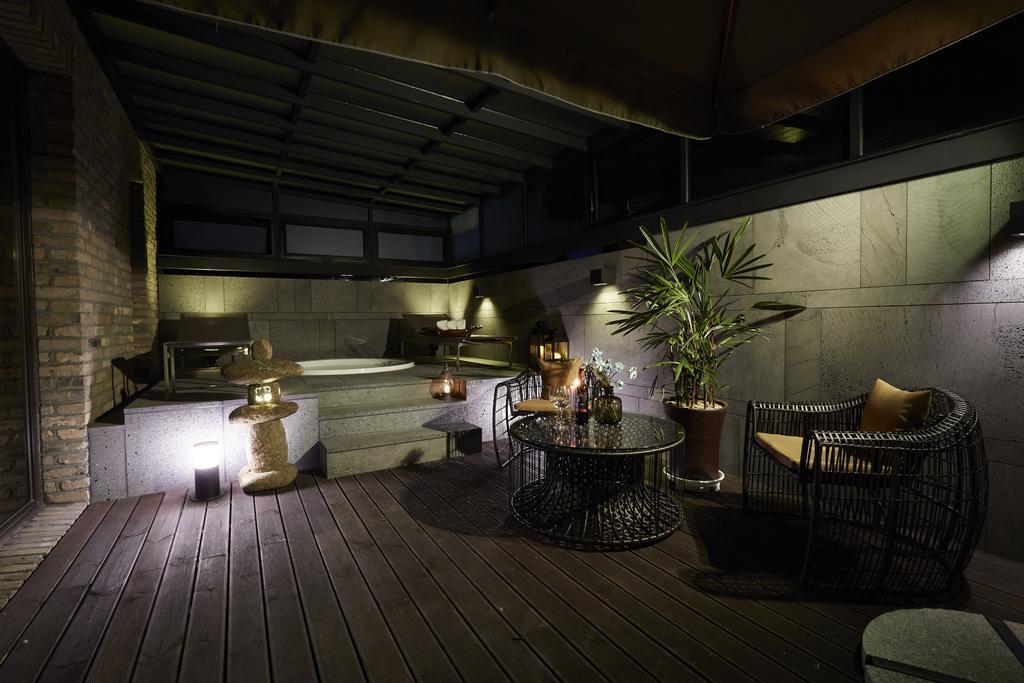 Chungbuk Inno City Namoo Hotel Eumseong Zimmer foto