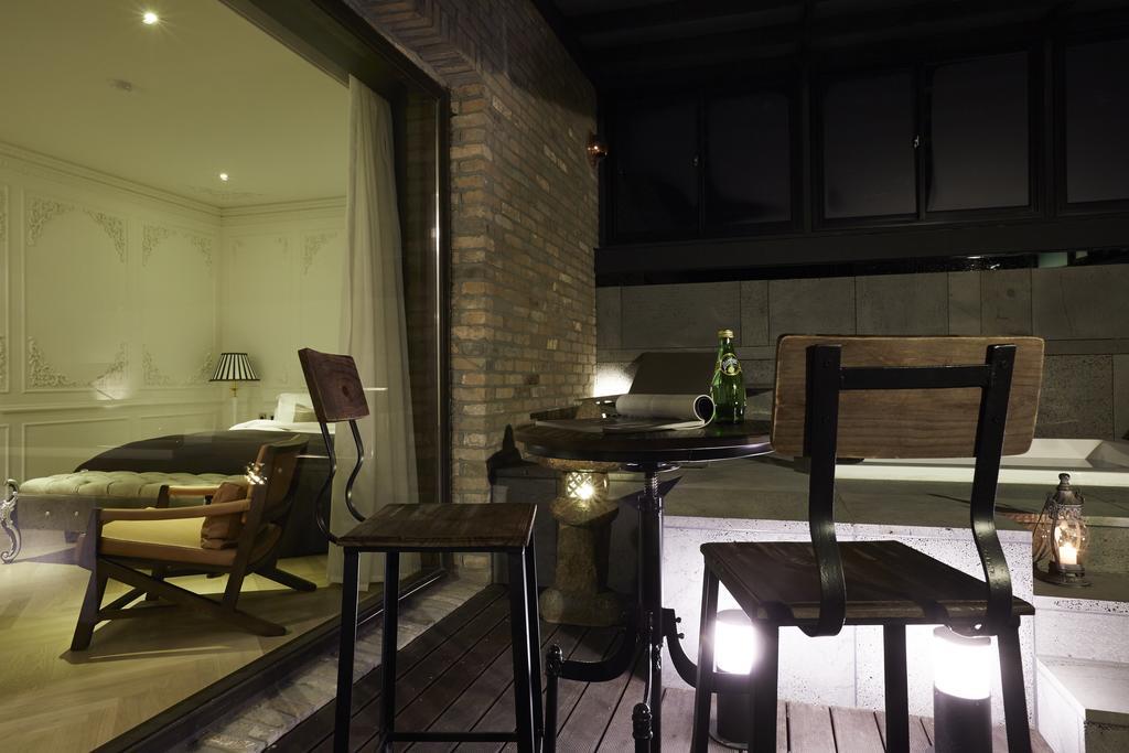 Chungbuk Inno City Namoo Hotel Eumseong Zimmer foto