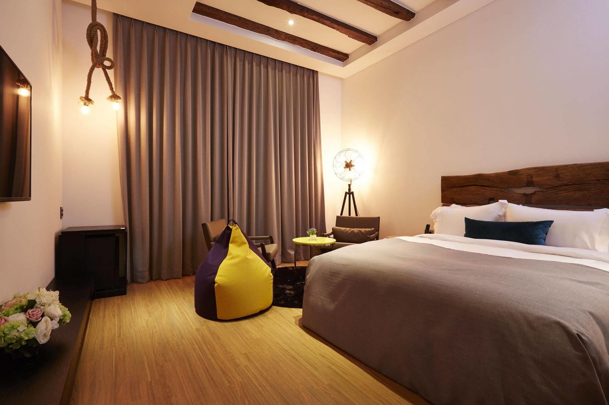 Chungbuk Inno City Namoo Hotel Eumseong Exterior foto