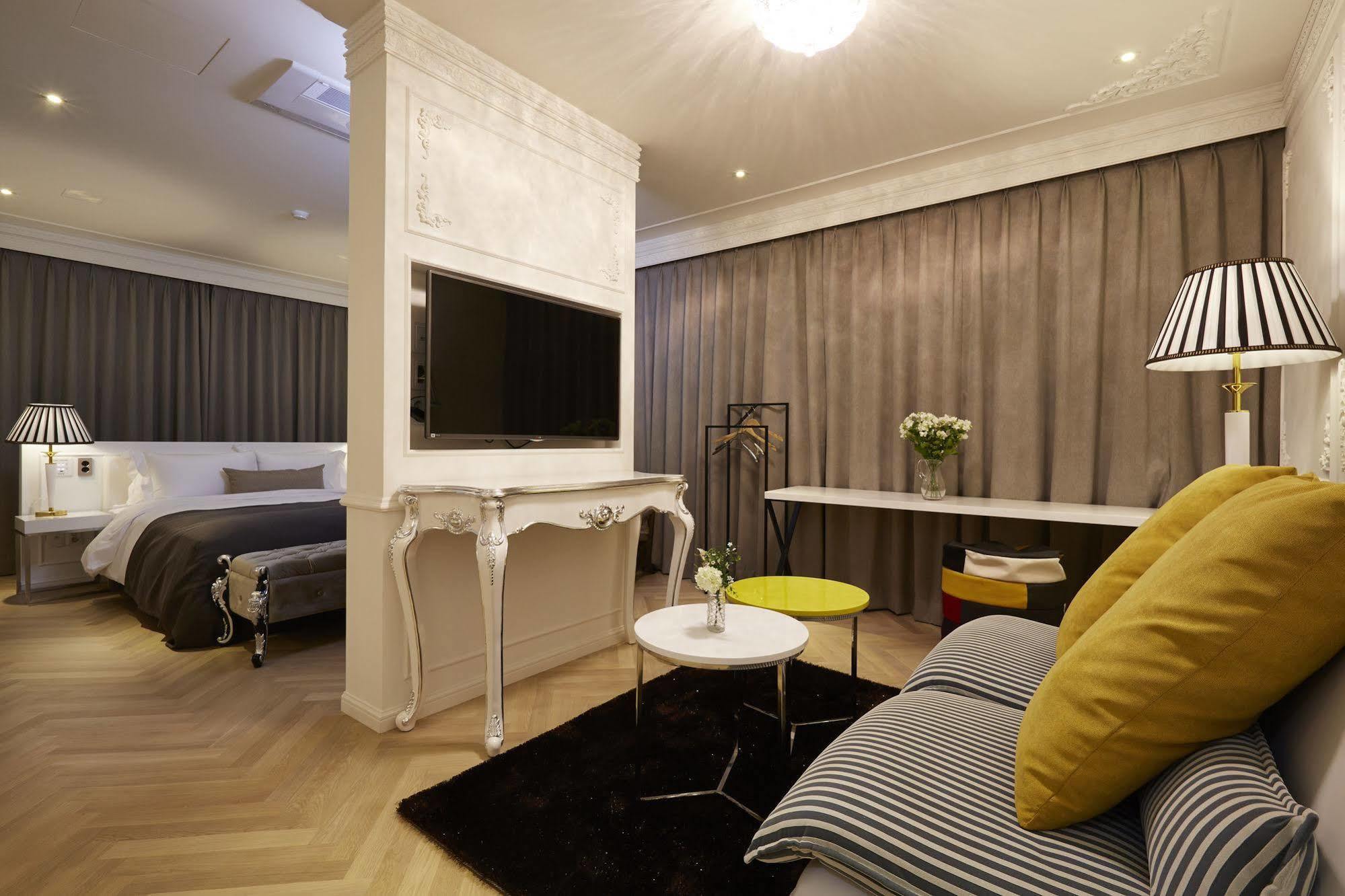 Chungbuk Inno City Namoo Hotel Eumseong Exterior foto