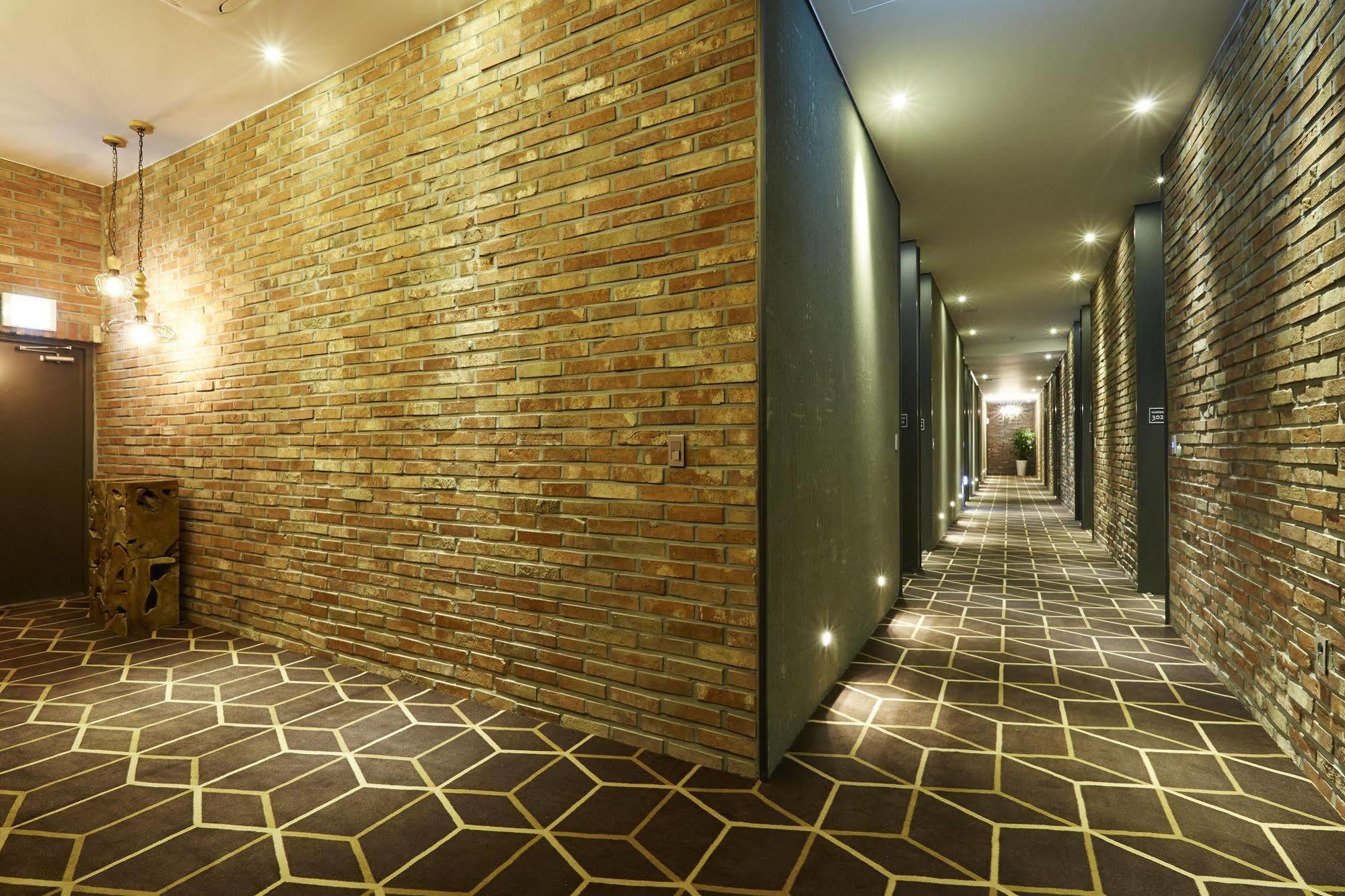 Chungbuk Inno City Namoo Hotel Eumseong Exterior foto